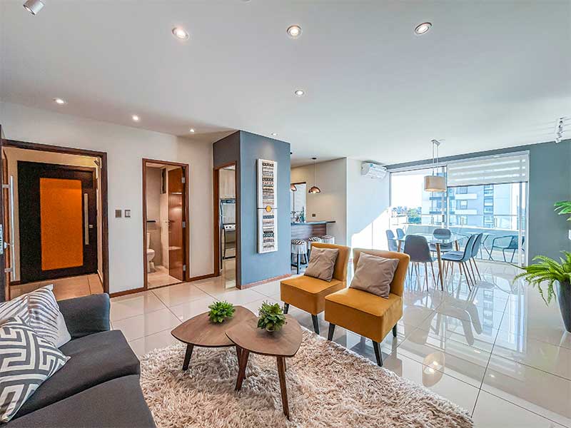 Alba: Moderno y amplio departamento