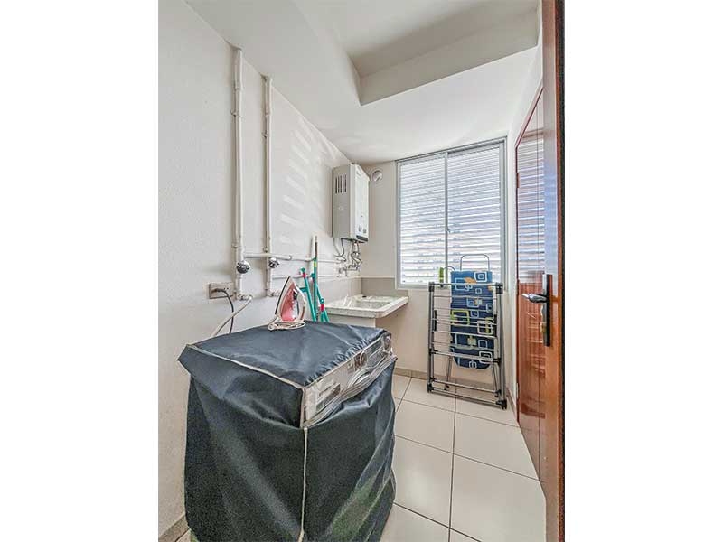 Alba: Moderno y amplio departamento