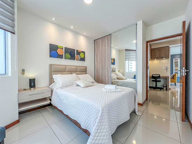 Alba: Moderno y amplio departamento